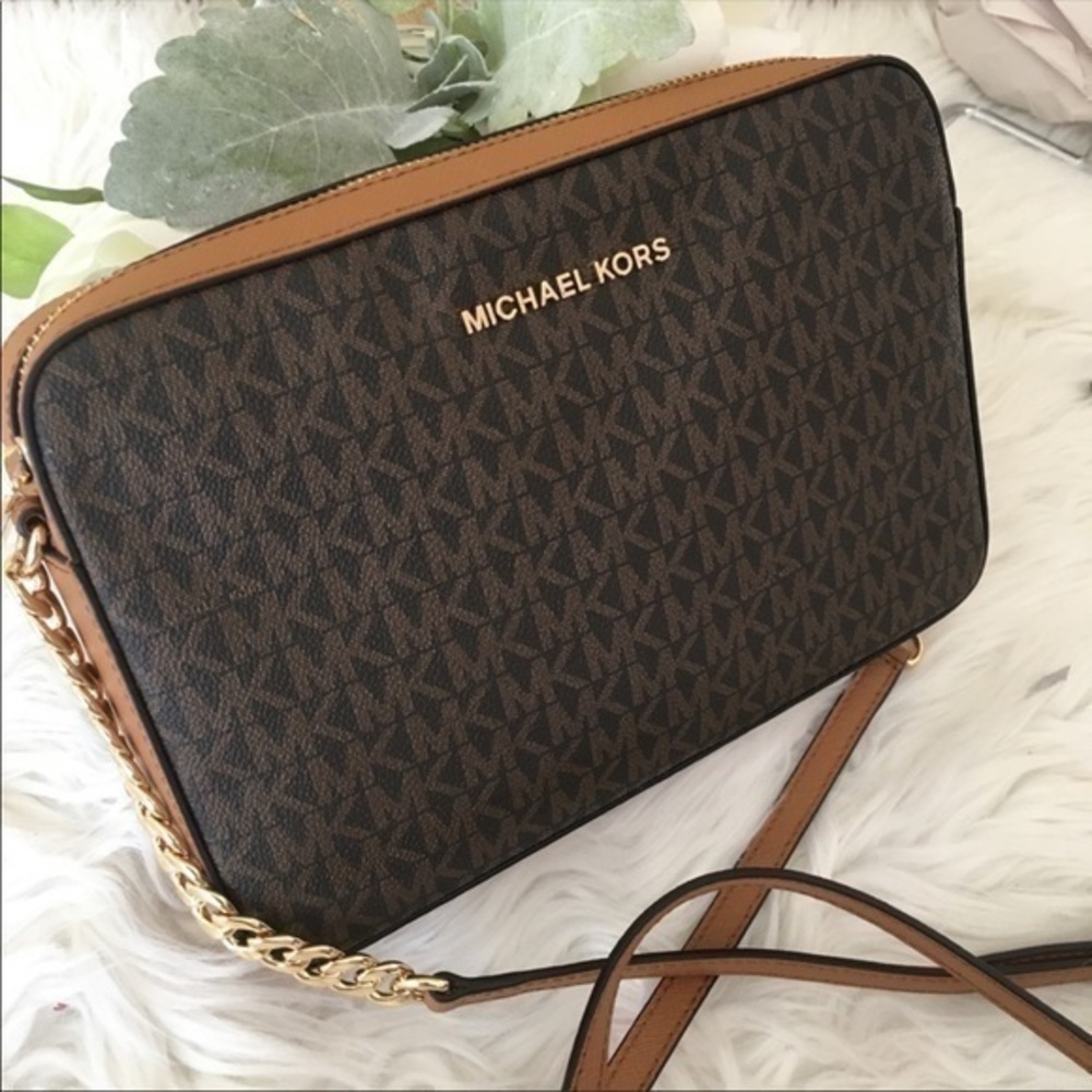 New Michael Kors jet set Large travel EW crossbody bag